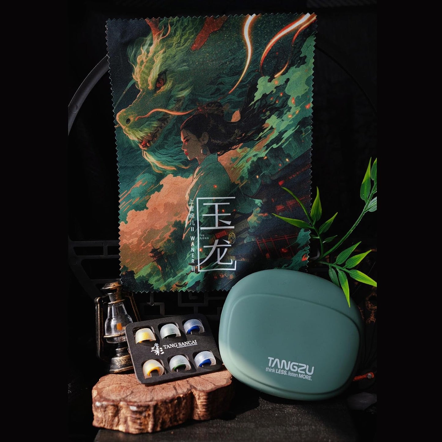 TANGZU_Wan_er_S.G_2_Jade_Dragon_in_Ear_Monitor_with_tang_sancai_ear_tips_and_carry_case